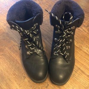 Loft outlet boots!
